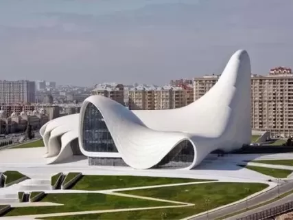 В Азербайджан в страну огней на 6 дней с коренным жителем Баку.