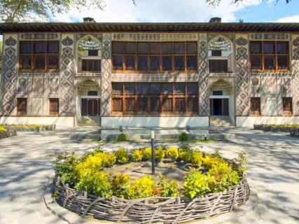 Азербайджан: от огней Баку до горных аулов Шеки