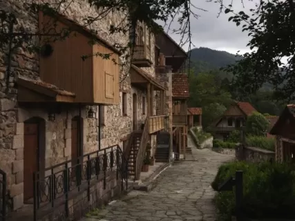 Армения: гастротур на 15 памятников и 10 блюд