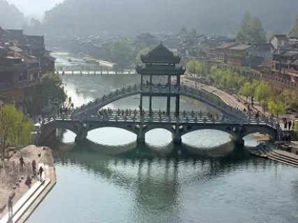 Китай: Великая стена, горы Аватара и огни Шанхая