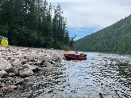 Выходные на горной реке (Моторафтинг)