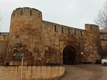 Знакомство с виноделием Дербента, экскурсия из Махачкалы.