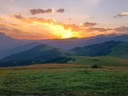 Чарующий закат на плато Бермамыт + Джилы-су