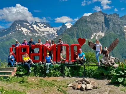 Мегатур Архыз+Домбай. 10 дней треккинга