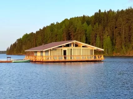 Выходные в доме на воде: Валаам, Рускеала и ретропоезд