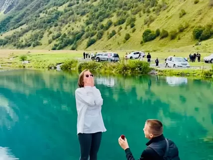 Горы свидетели: предложение руки и сердца, под куполом небес!