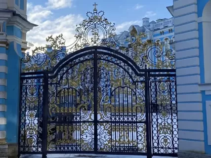 Незабываемые дни на берегах Невы