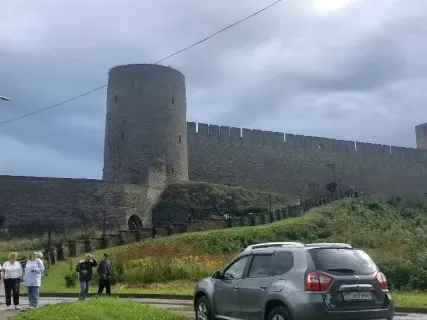 От Копорья до Ивангорода. Замки и творцы