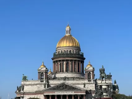 Многоликий Петербург