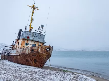 Териберка: Северный ветер и каменные берега
