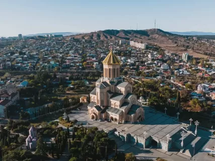 Сказочное Рождество в Тбилиси: едем в Грузию!