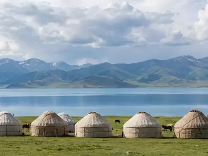 Кыргызстан за гранью открыток: юг, горные озёра и Иссык-Куль