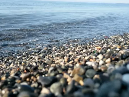 Здесь и Сейчас - уникальный ретрит в горах у моря
